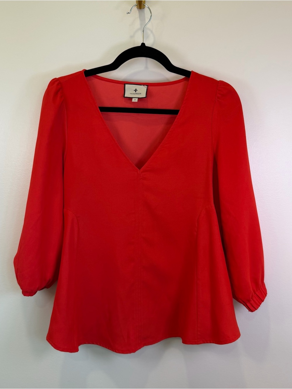 Tuckernuck Hollis Blouse Poppy Red V-Neck Women's Small Classic Preppy Holiday